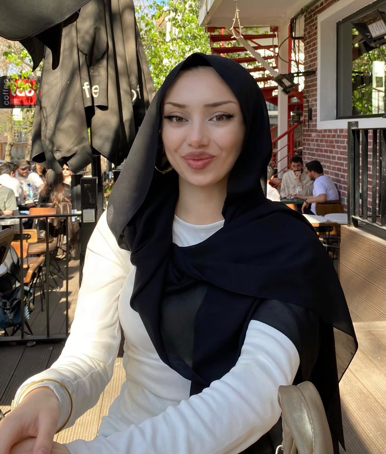 Hötoğlu Güzel Bir Gelecek Bayan Escort Maya