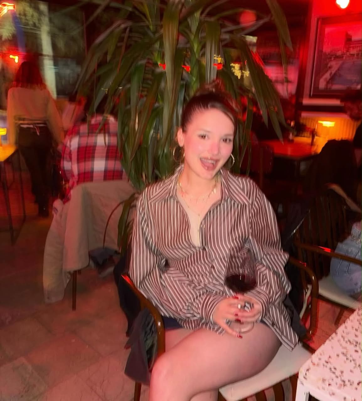 Burhaniye Stil Sahibi Bayan Escort Seda